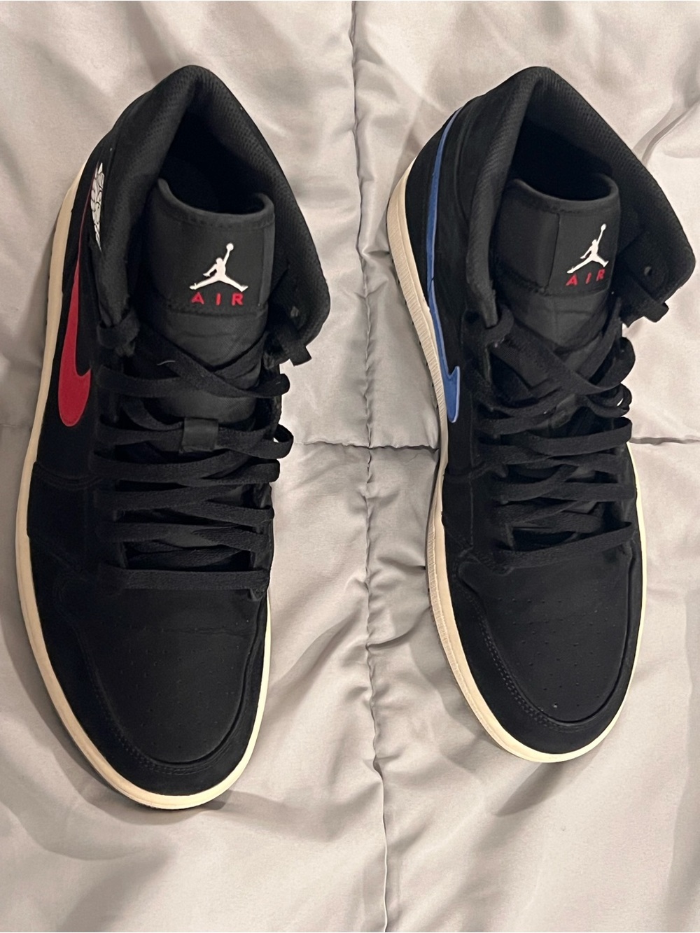 Air Jordan 1 Retro Mid GS 'Black University Red Men's 11.5